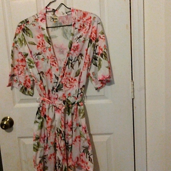 - Mumu woman's  robe sz 0/S - Picture 1 of 8